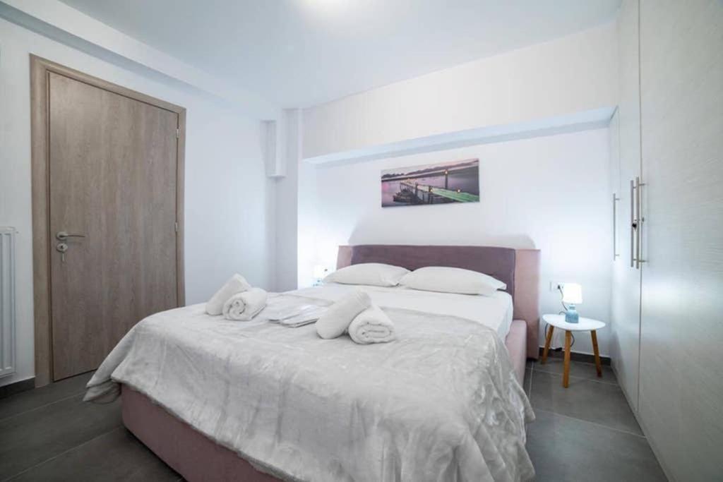 Brand New Aprt With Backyard In Lycabettus Hill ! Lejlighed Athen Eksteriør billede
