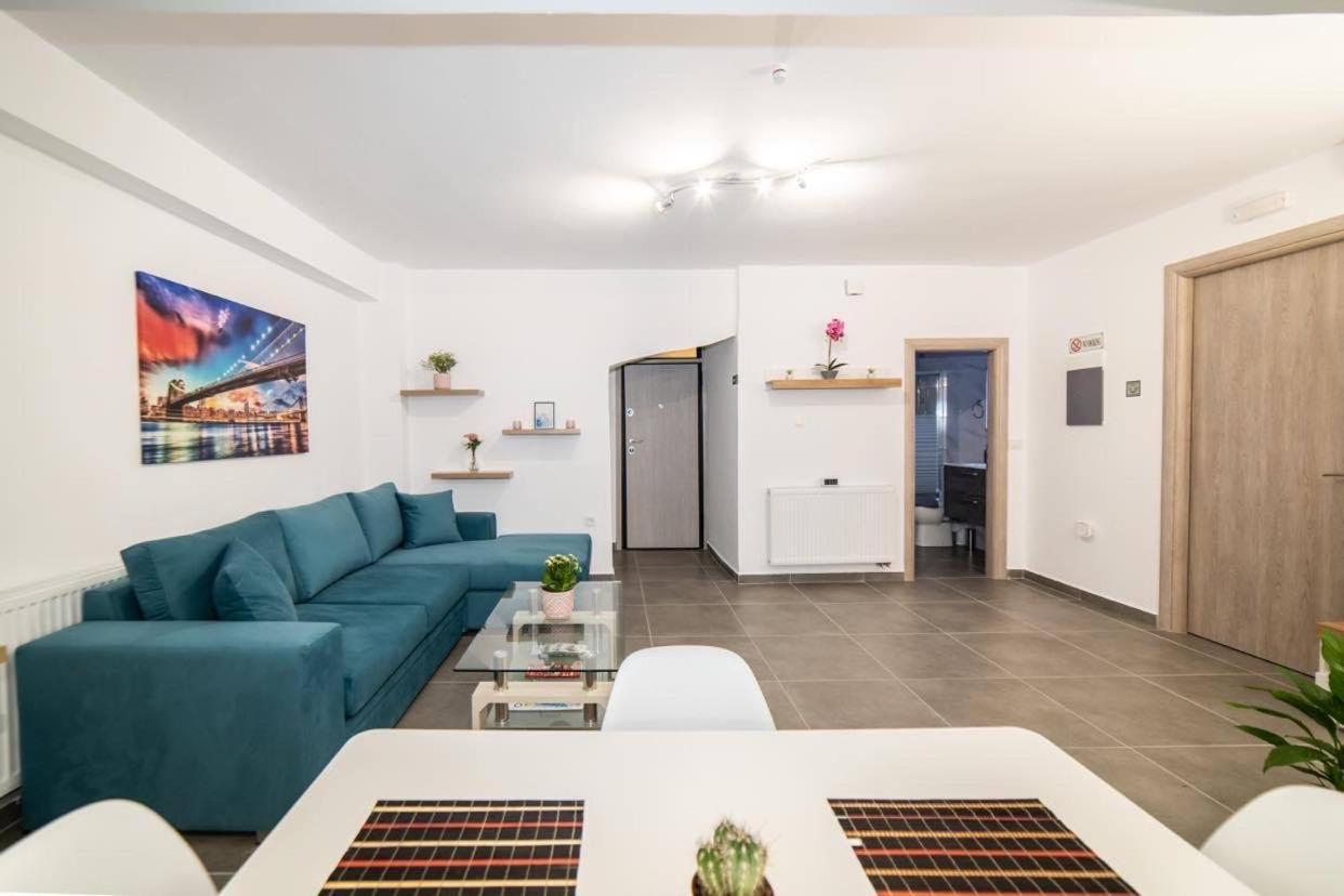 Brand New Aprt With Backyard In Lycabettus Hill ! Lejlighed Athen Eksteriør billede