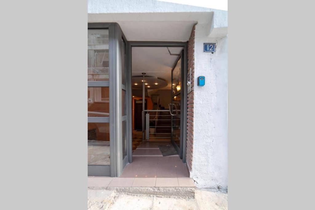 Brand New Aprt With Backyard In Lycabettus Hill ! Lejlighed Athen Eksteriør billede